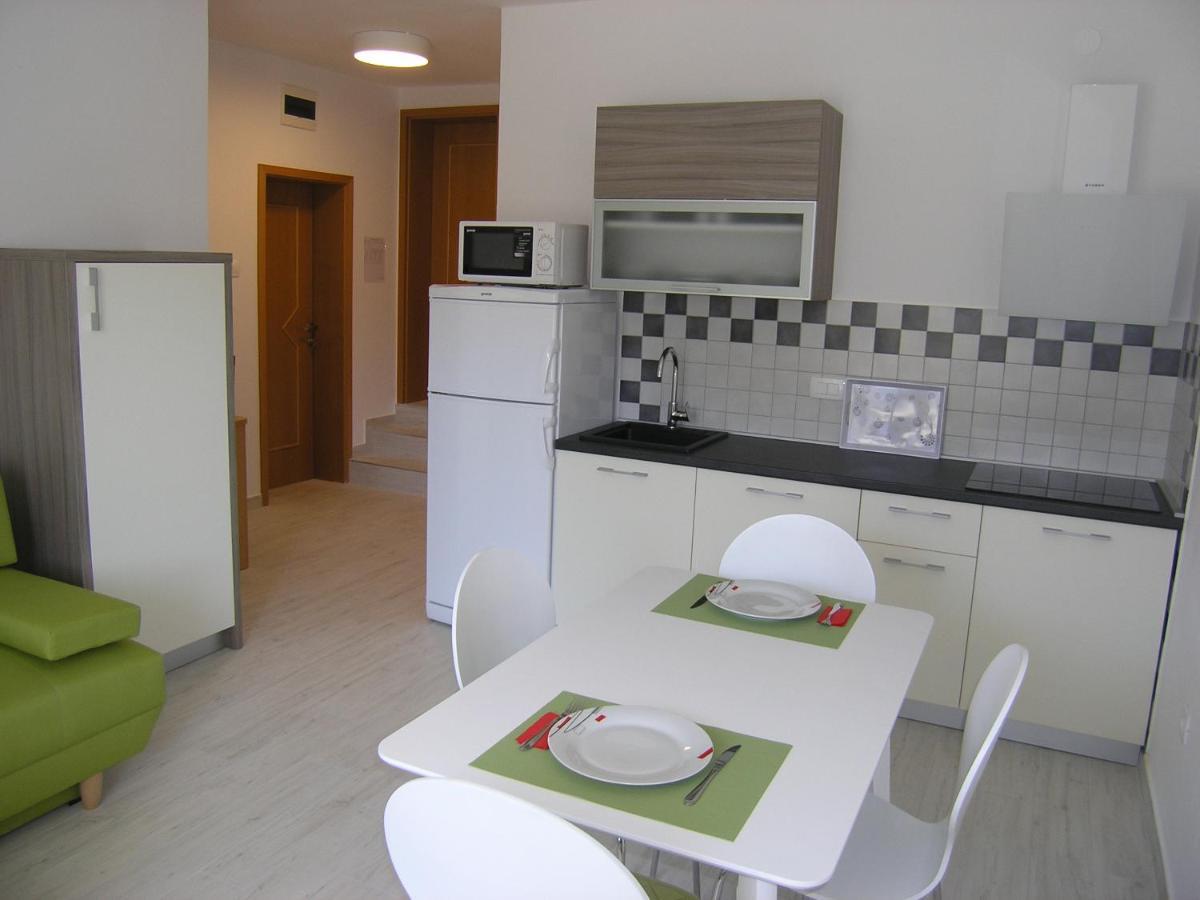 Apartments Aventura Baska For Relaxing Holidays Eksteriør billede