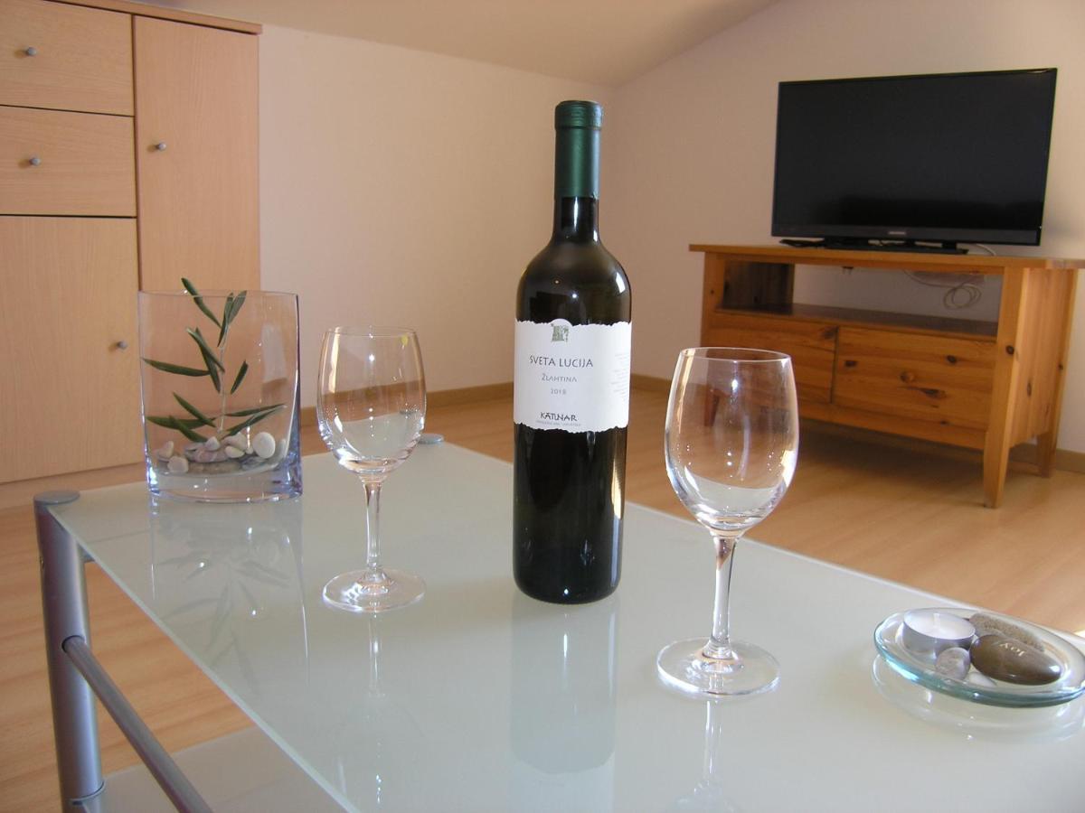 Apartments Aventura Baska For Relaxing Holidays Eksteriør billede